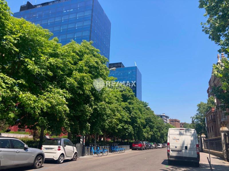 Foto 21d7c252-558b-4f43-bc8a-164752561d0c. Location bureau dans Castilla Madrid