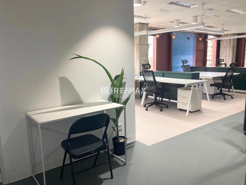 Foto 235d3700-668a-4894-8bd7-0ad381024138. Location bureau dans Castilla Madrid