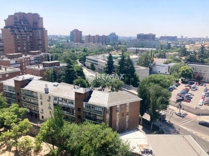 Foto 371632c7-2c7f-469a-a47f-c754236cb2c8. Location bureau dans Castilla Madrid