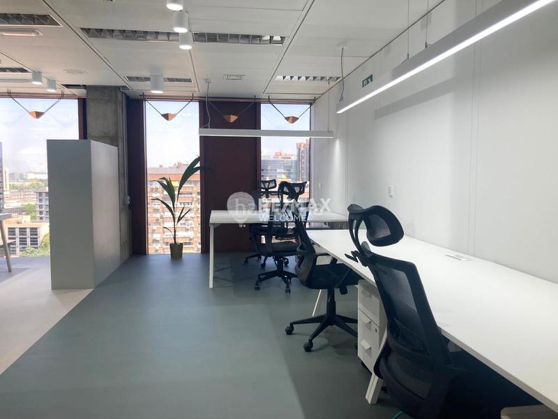 Foto a7ec8273-076e-43d2-8b4d-c94b6b44427a. Location bureau dans Castilla Madrid