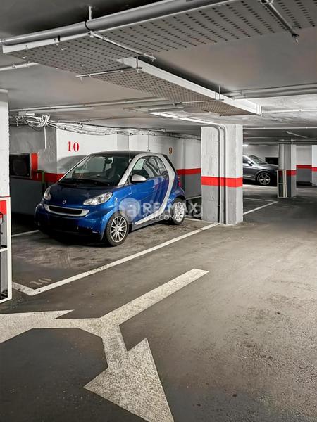 Foto 961b9205-3a7d-4bad-8b87-0a5bcf069905. Parking coche en Castillejos-Cuzco Madrid