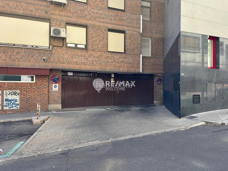 Foto 999e4448-1157-401c-9f2a-dfdbc3a3ffbb. Parking coche en Castillejos-Cuzco Madrid