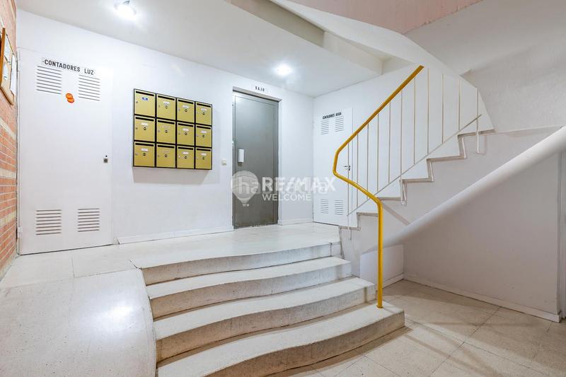 Foto 69830982-c6b3-4723-8d92-37cfc682e844. Piso en Valdeacederas Madrid