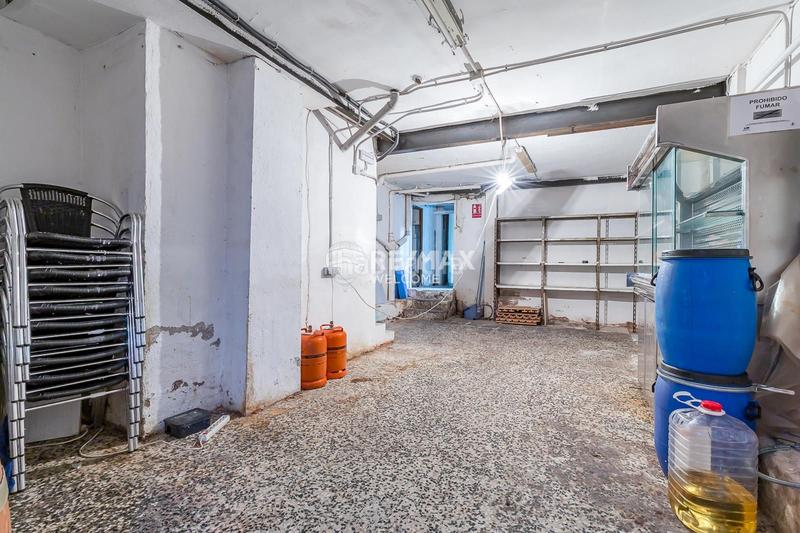 Foto 9155205d-c338-4c2b-8377-94efa9e7f121. Local comercial en Castillejos-Cuzco Madrid