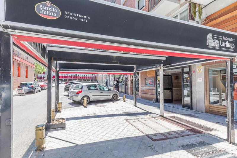 Foto ab67bcfc-c5ee-4dd8-8e8d-7f7187b1f86a. Local comercial en Castillejos-Cuzco Madrid