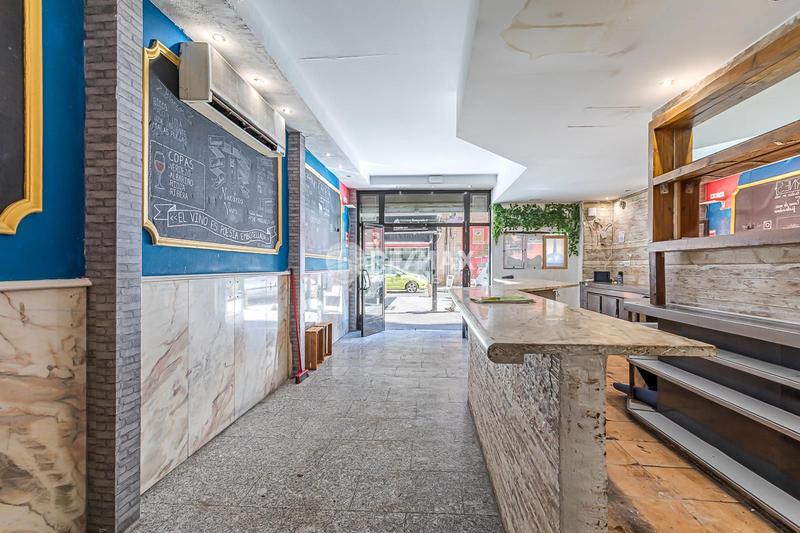 Foto bce2acca-8448-43ed-ba49-11c92eaf70d0. Local comercial en Castillejos-Cuzco Madrid