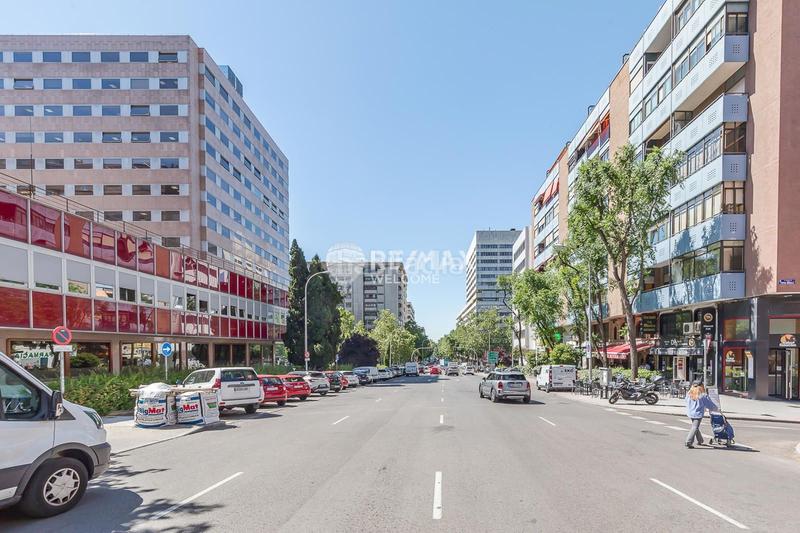 Foto f56d2f38-57d1-4373-8abf-c80ba6c0a276. Local comercial en Castillejos-Cuzco Madrid