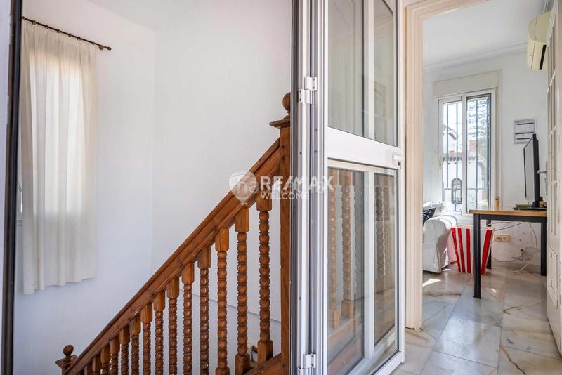 Foto 0d943a5a-cf7d-4bca-b8f0-b2035323f6ae. Chalet con riscaldamento parcheggio in Heliópolis Sevilla