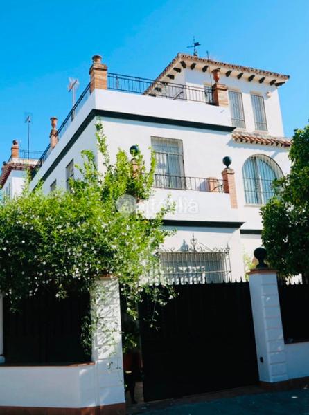 Foto 2015d506-7fc4-4608-be0e-bbcee254c95e. Chalet con riscaldamento parcheggio in Heliópolis Sevilla