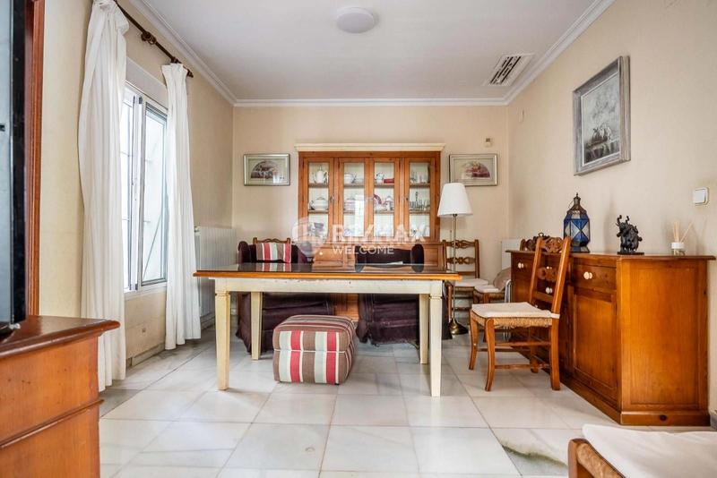 Foto 36c24b29-b435-4af4-961e-a61811fdfee6. Chalet con riscaldamento parcheggio in Heliópolis Sevilla