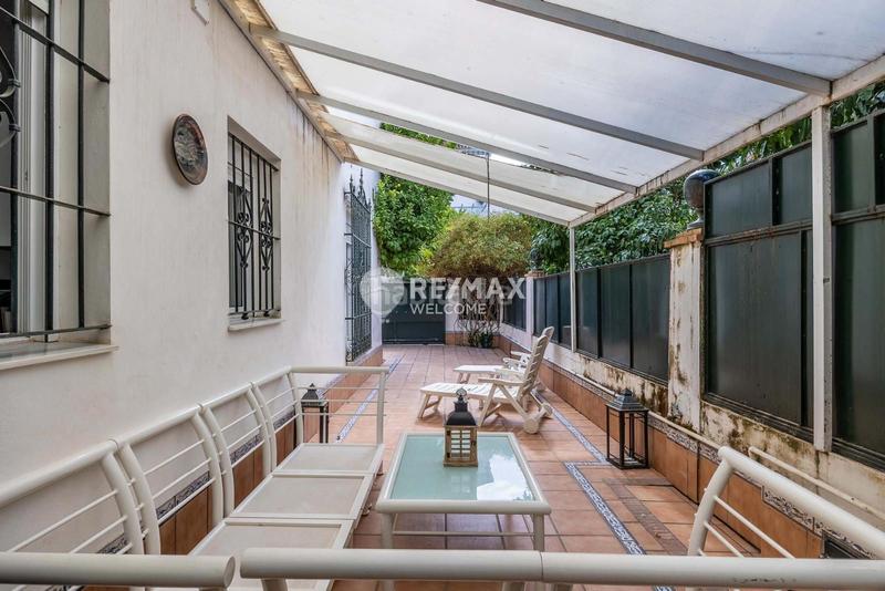 Foto 485ee0cd-f993-4bb3-ad0d-7685980e8fa5. Chalet con riscaldamento parcheggio in Heliópolis Sevilla