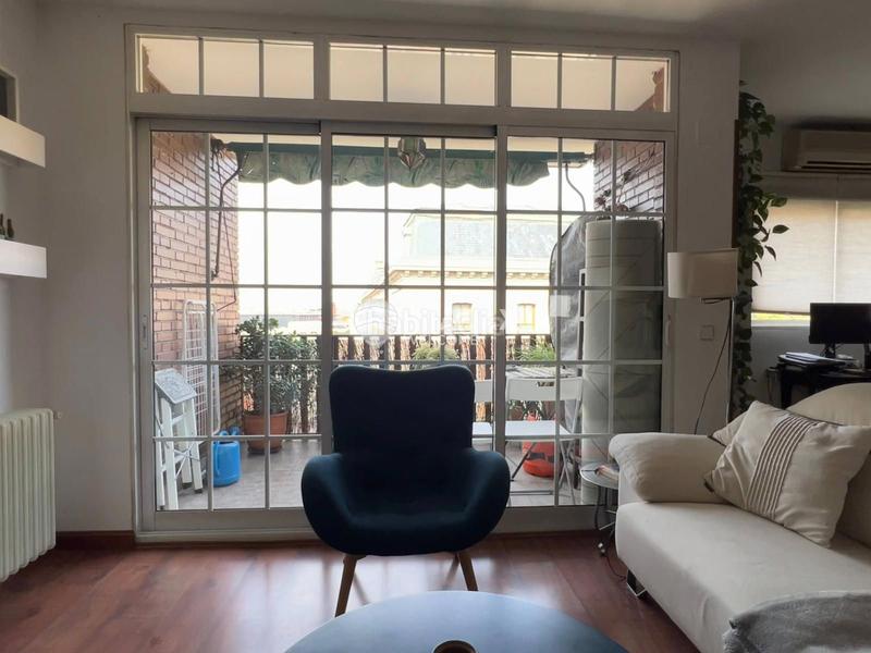 Foto 3882fa4e-4728-478e-a5f2-9c837232c9fc. Pis amb calefacció aparcament a Adelfas Madrid