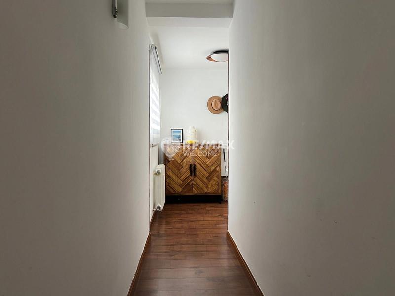 Foto 55bd8c8c-3d13-4d0e-b4e5-f829efec8551. Pis amb calefacció aparcament a Adelfas Madrid