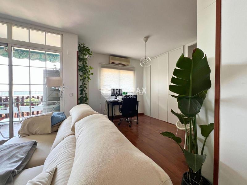 Foto 9f1c0114-debf-4872-a8be-56d7c30b499e. Pis amb calefacció aparcament a Adelfas Madrid