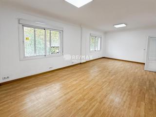 Büro in del Doctor Esquerdo