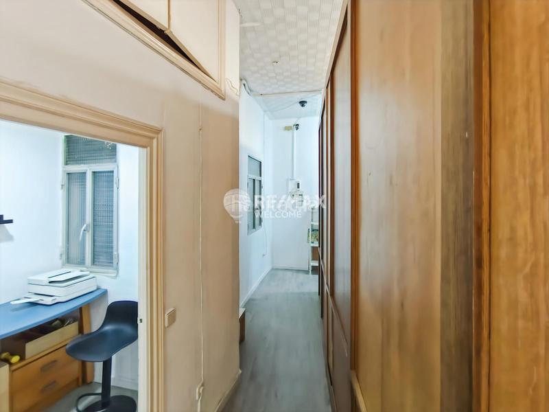 Foto e5e9d2f5-11c1-4c56-930b-b9931cc79f97. Geschäftsraum in Berruguete Madrid