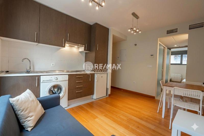 Foto 85051f61-8603-4658-a990-b5ffd36cc576. Alquiler piso apartamento alquiler de temporada en Madrid