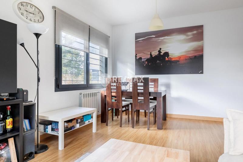 Foto 36eb54ef-b5db-4f5c-b1d0-97abbfa3f1f0. Piso en Montecarmelo Madrid