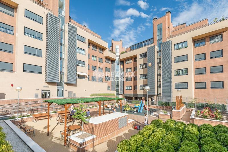 Foto 40953900-f232-4866-a67b-e7cdee1b67a2. Piso en Montecarmelo Madrid