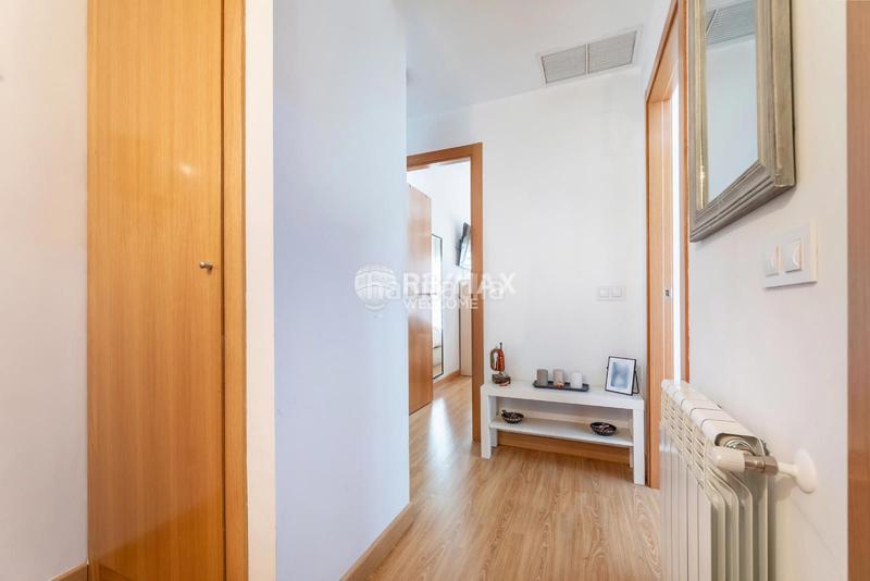 Foto 5d3ad84a-208f-4c4a-afd5-fd19929374fb. Piso en Montecarmelo Madrid