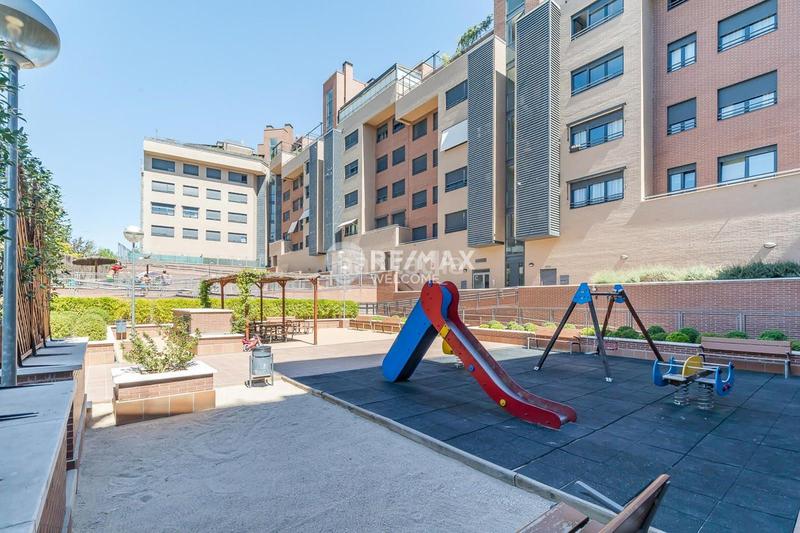 Foto 849665a7-c2e6-41c4-aa92-b46b6196a36f. Piso en Montecarmelo Madrid