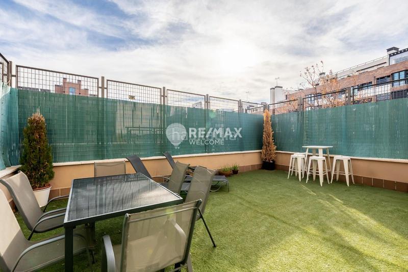 Foto 97c1f86a-7bae-40b0-86ee-12bbf3c510cf. Piso en Montecarmelo Madrid