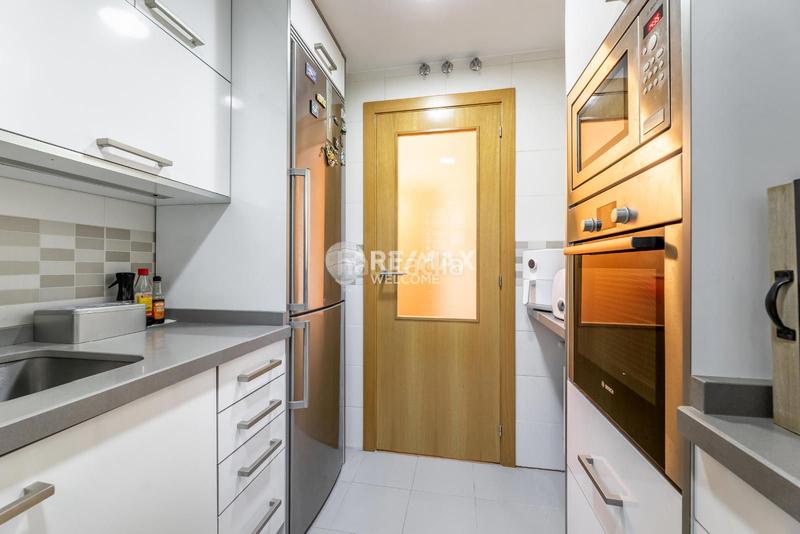 Foto bbca6b70-2561-4326-aace-a4a7ca610f30. Piso en Montecarmelo Madrid