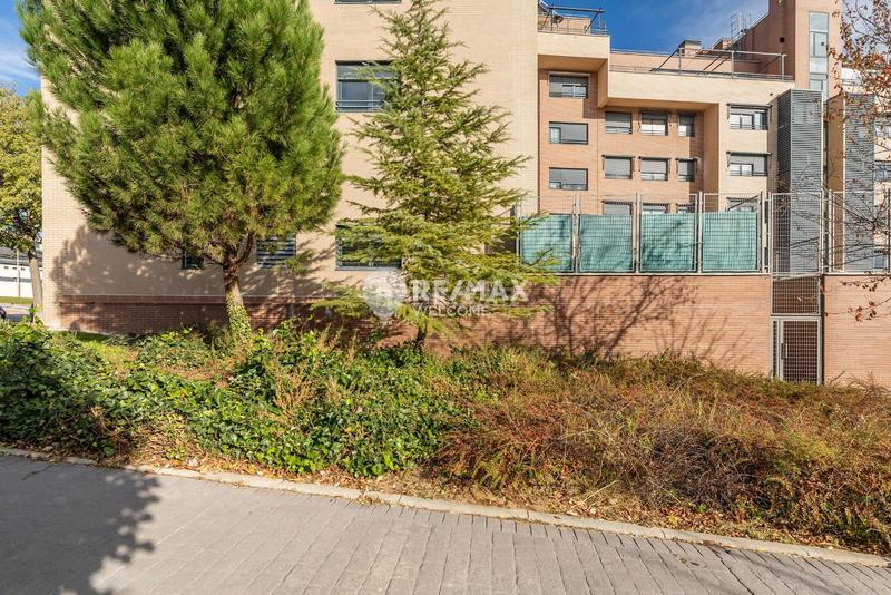 Foto d6ebc9e5-6f24-4b87-bd4d-f12cdd821485. Piso en Montecarmelo Madrid