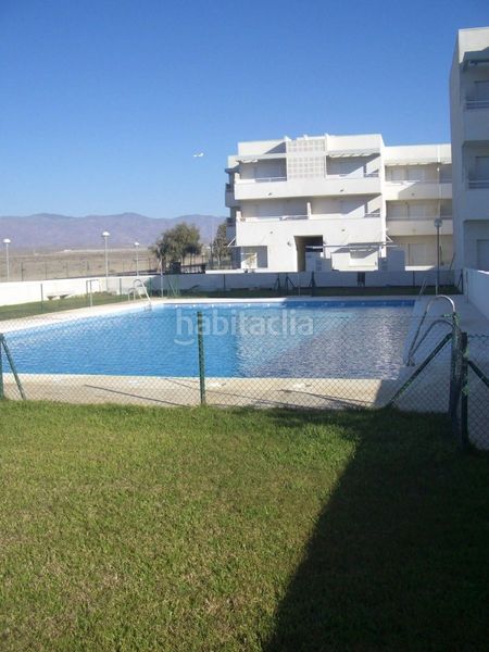 Foto 468163e8-2a04-43a3-a0a3-e6cda6f3a216. Pis amb aparcament piscina a El Toyo Almería