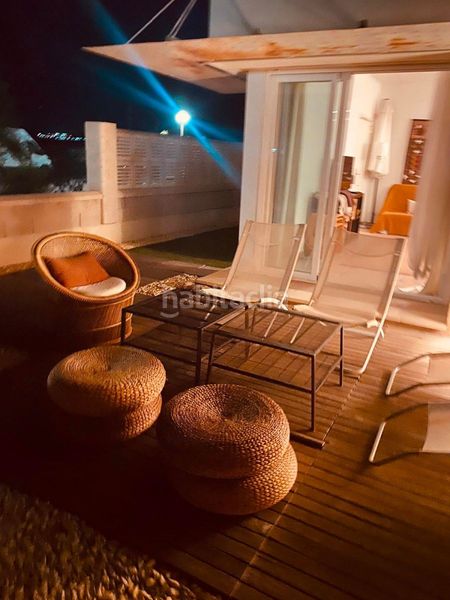 Foto 8be5ddf7-440c-4dcd-9f27-e05c8aba1ded. Pis amb aparcament piscina a El Toyo Almería