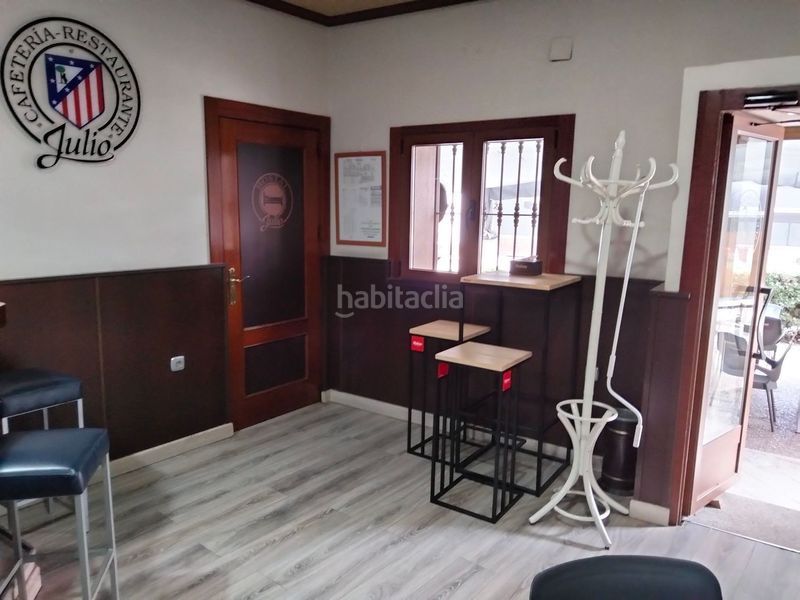 Foto 5fbf3373-3b64-4f95-8cfc-8847e22d7c3e. Edificio en Trujillo