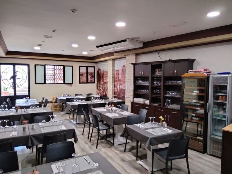 Foto 659af7ae-cc86-4be8-88eb-66a05bc60c32. Edificio en Trujillo