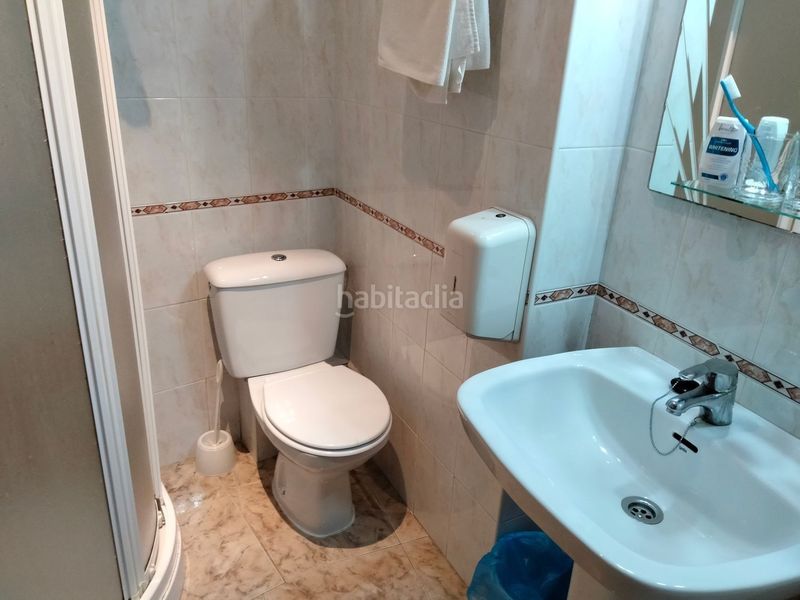 Foto 6b676b40-a295-45be-bbbf-902bbf5bd6d6. Edificio en Trujillo