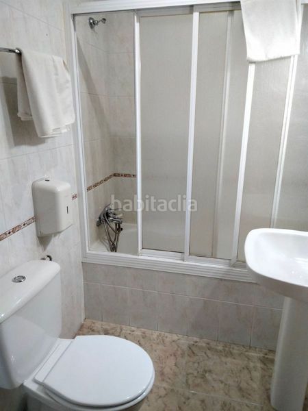 Foto be389a76-d525-4bde-a54e-2c11a722d92a. Edificio en Trujillo
