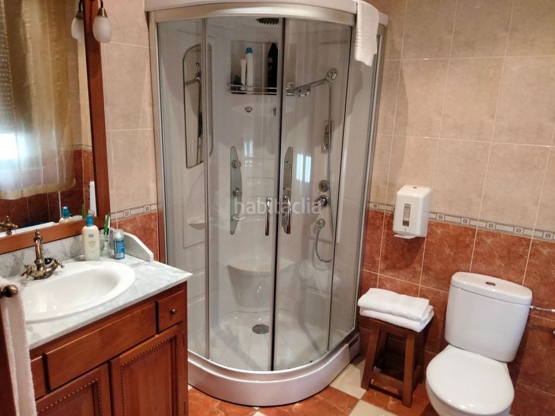 Foto 29559ec0-bfa0-4332-b021-a7a3d0e6c8bd. Edificio in Trujillo