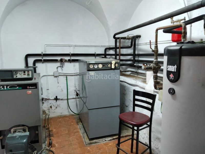 Foto 3757e156-7764-4d06-8282-0801ba3c36db. Edificio in Trujillo