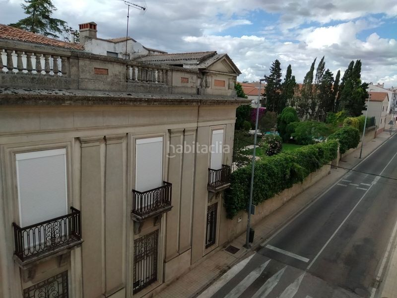 Foto 3e212df7-3d9c-46eb-9e27-21691282d66c. Edificio in Trujillo