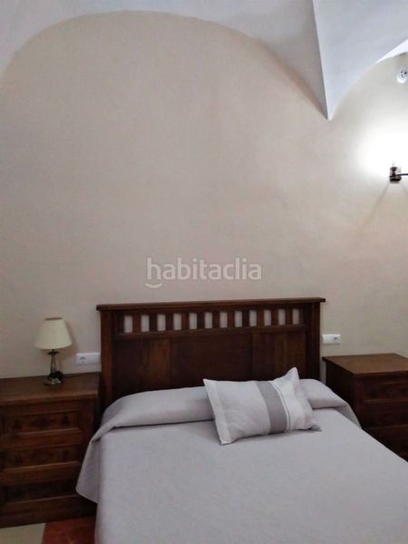 Foto c25f1e40-af3a-4483-ab40-95c55b3269f8. Edificio in Trujillo