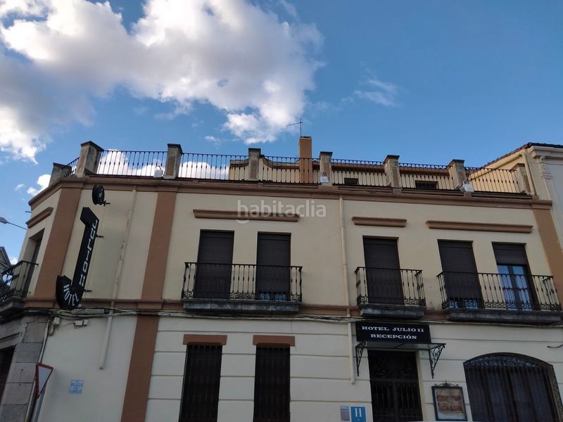 Foto ca08aa8b-0199-43ca-8a3a-596c98dc677c. Edificio in Trujillo