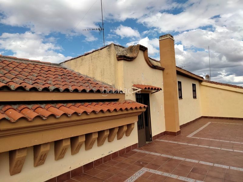 Foto cd997190-0144-482a-a076-e5752f361821. Edificio en Trujillo