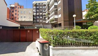 Miete Autoparkplatz  Calle roble. Plaza de garaje en alquiler entre las calles bravo murillo e inf
