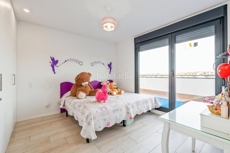 Foto 2cd54736-a33a-4d3d-bc9c-4603ef6c9493. Àtic amb aparcament piscina a Rivas Futura Rivas - Vaciamadrid