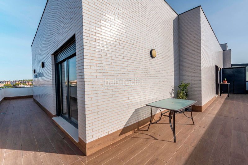 Foto 98678e57-9249-4ee4-8504-0a6bf9ce271b. Àtic amb aparcament piscina a Rivas Futura Rivas - Vaciamadrid