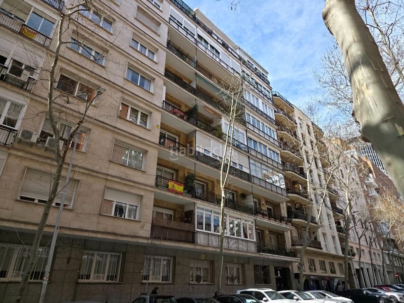Foto ccbd9e04-b010-46ee-bbd8-2045eb77eee6. Àtic amb aparcament a El Viso Madrid