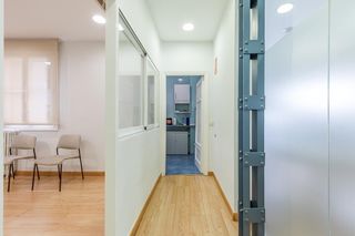 Lloguer Oficina  Calle velazquez. Despacho independiente en velázquez  10m2 con cocina  gastos inc
