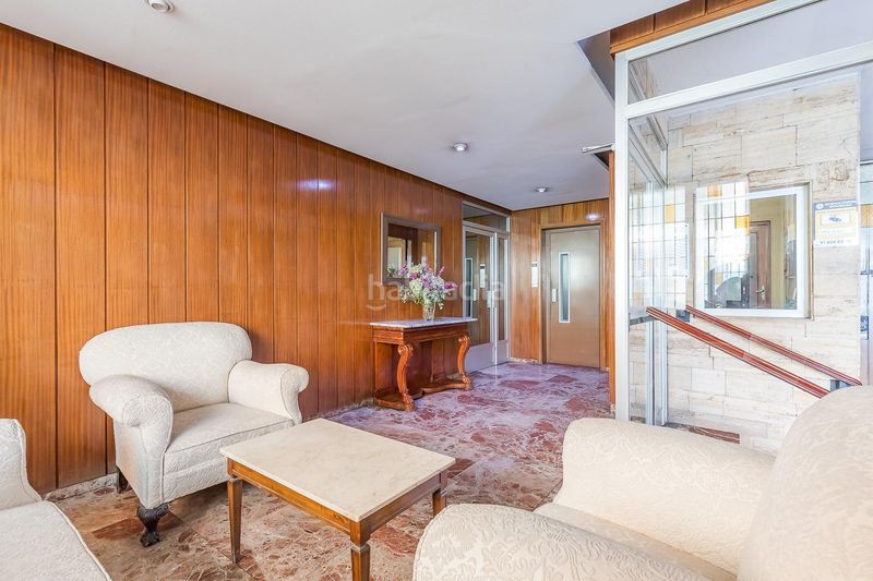 Foto 204fb477-c411-4463-9ac9-48961820a763. Pis amb aparcament a El Viso Madrid