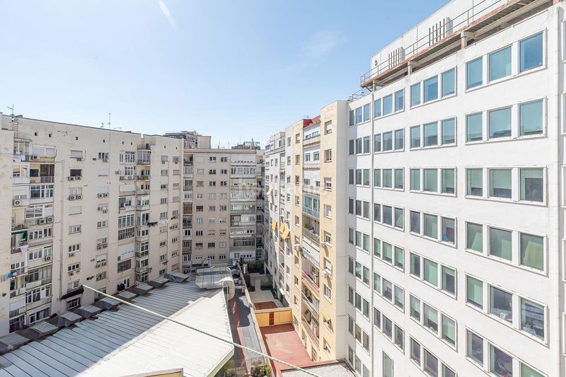 Foto 34886c14-0373-4e0f-93c7-e1b7fd80aa85. Pis amb aparcament a El Viso Madrid