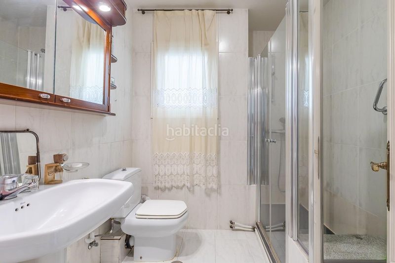 Foto bb5d142c-ccc1-4fce-b2d2-06f2f53c2d5d. Pis amb aparcament a El Viso Madrid