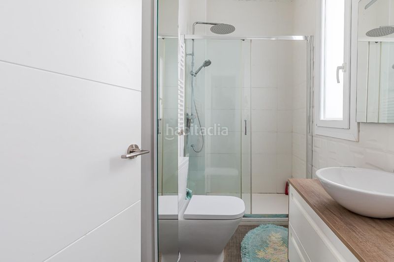 Foto c0298fb7-969a-4e46-8187-7352d306090f. Piso en Ibiza Madrid