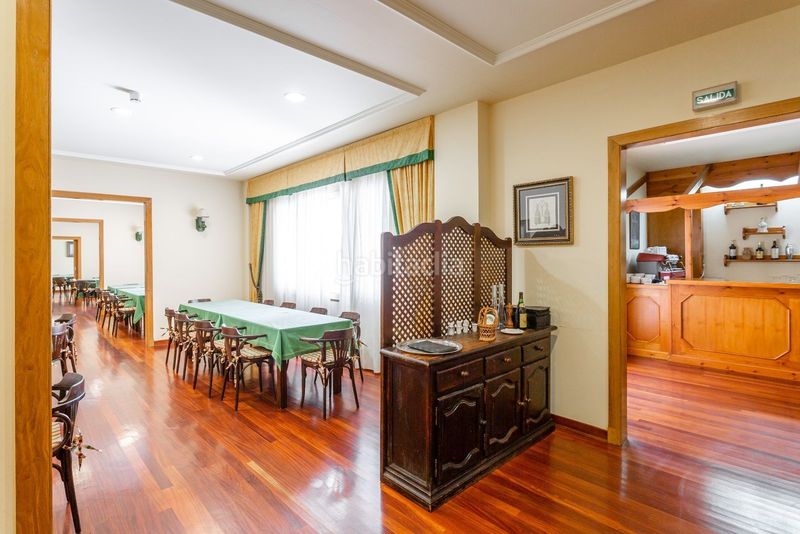 Foto 9e30a6f9-4870-4398-b2b6-3796b30bc7ca. Affitto edificio in Yesa